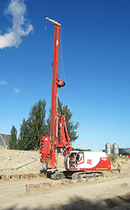 vibratory and pile driving equipment
